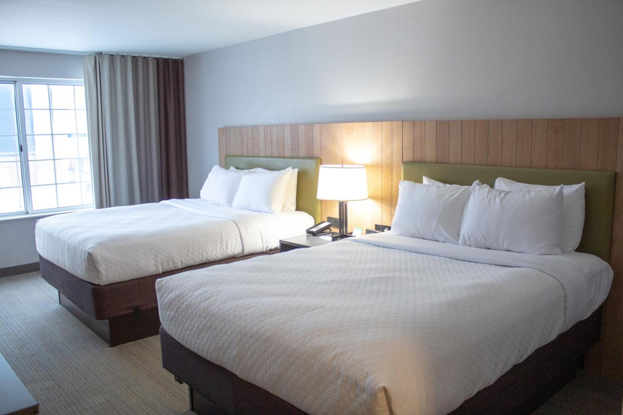 Country Inn & Suites By Radisson, Big Rapids, Mi Exteriör bild